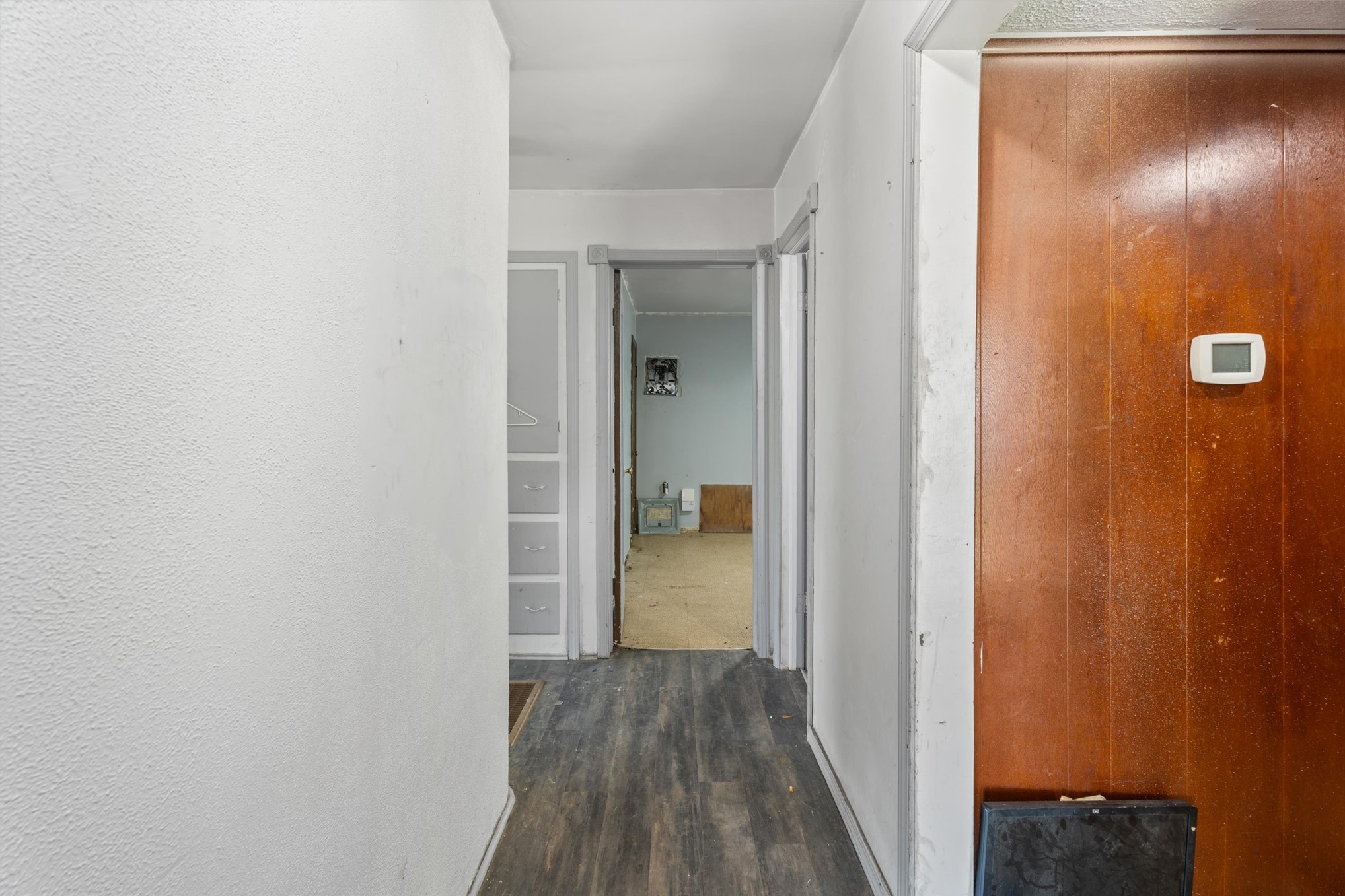 313 N Santa Fe Avenue