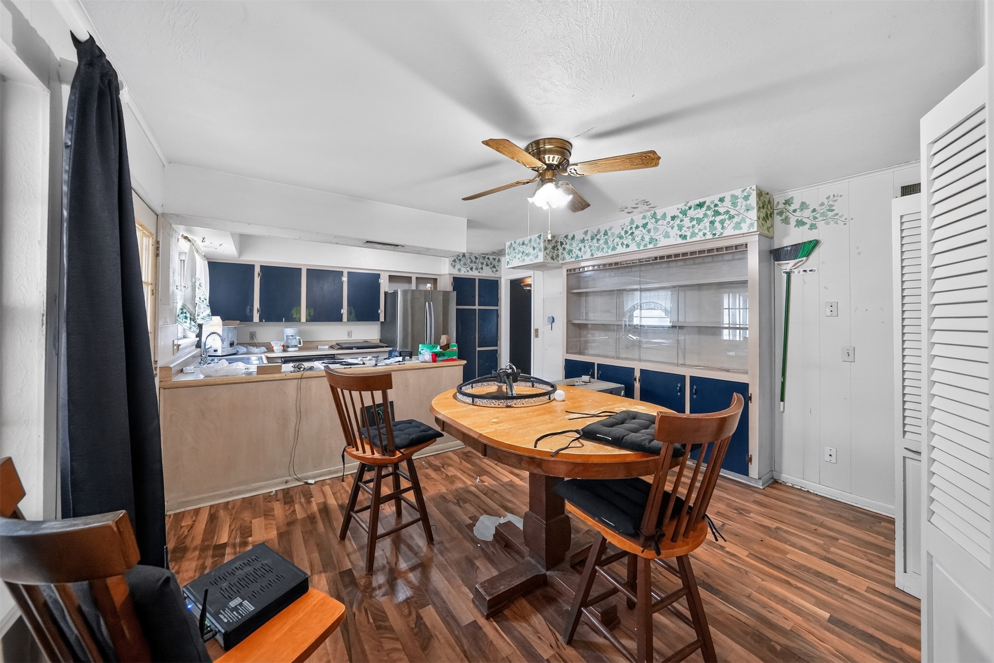 202 Bradley Place