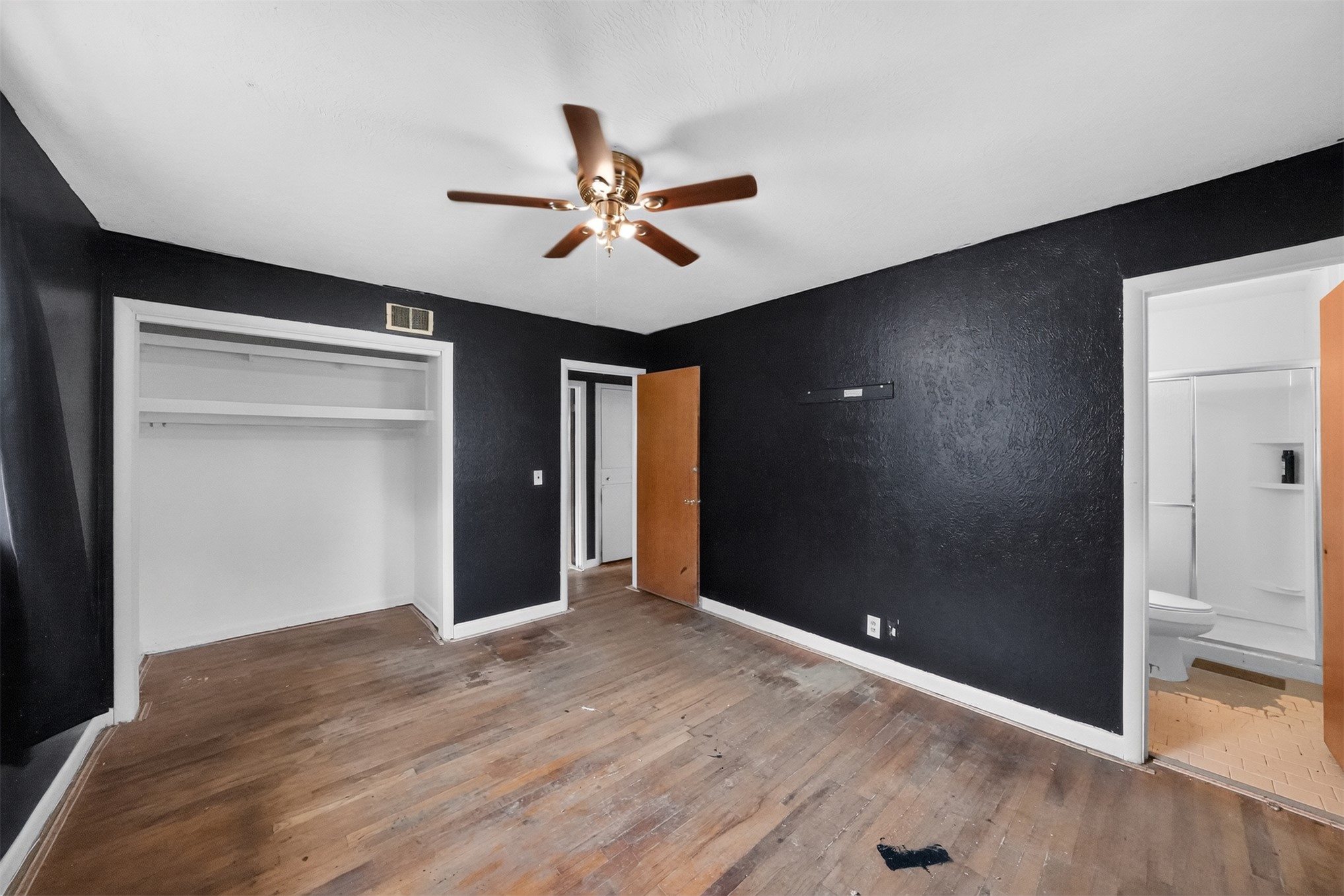 202 Bradley Place