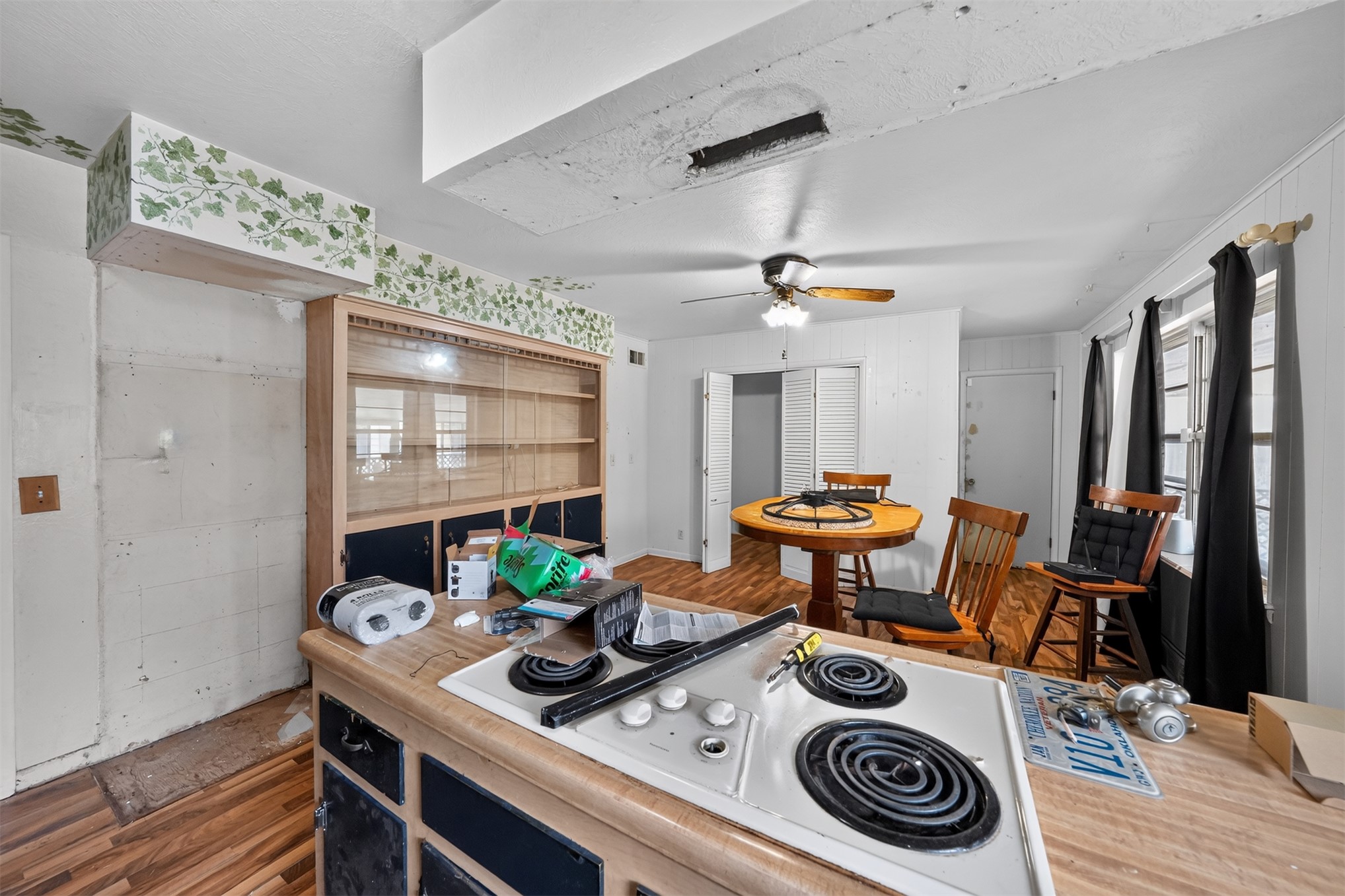 202 Bradley Place