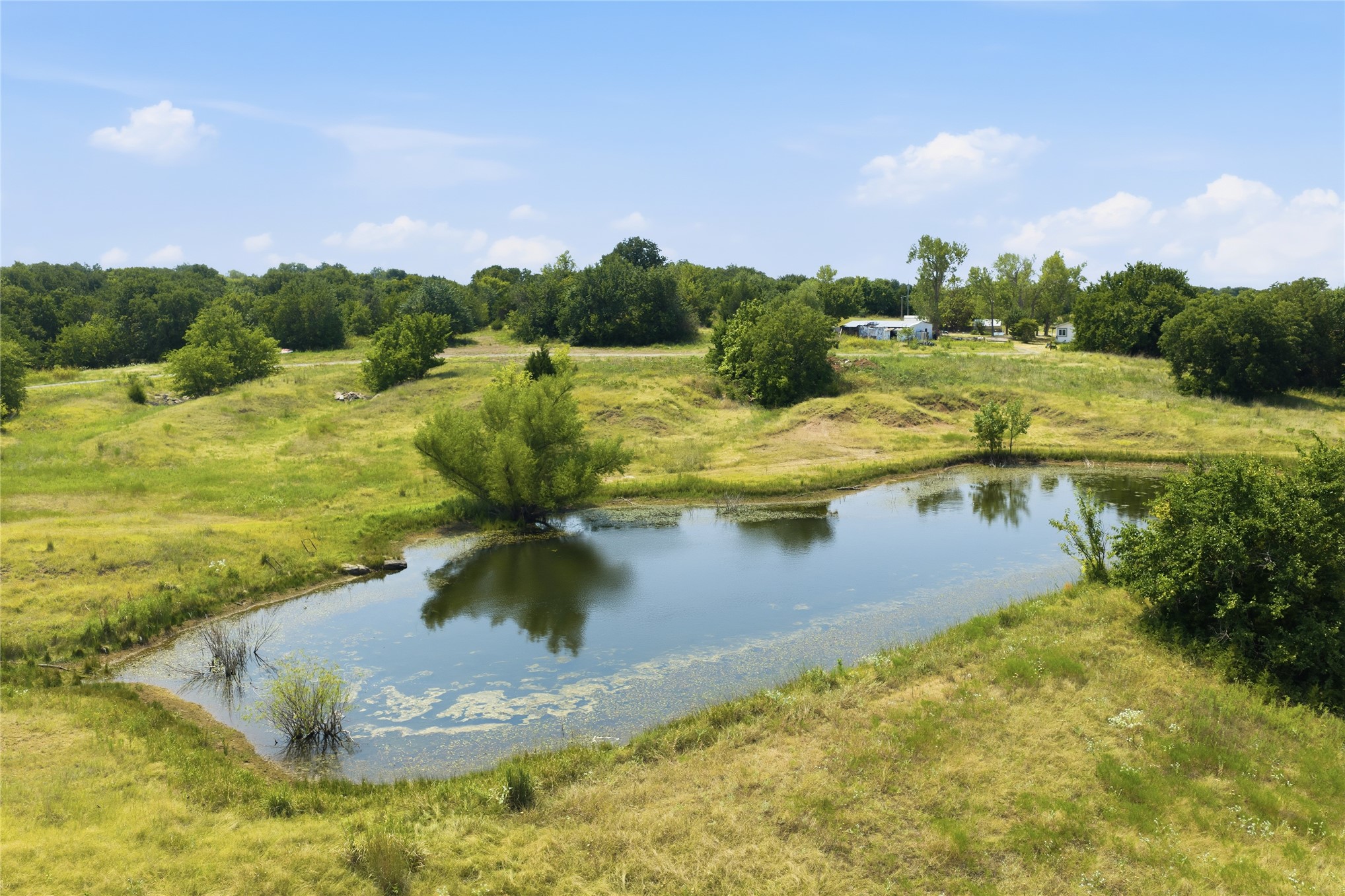 22923 N County Road 3280