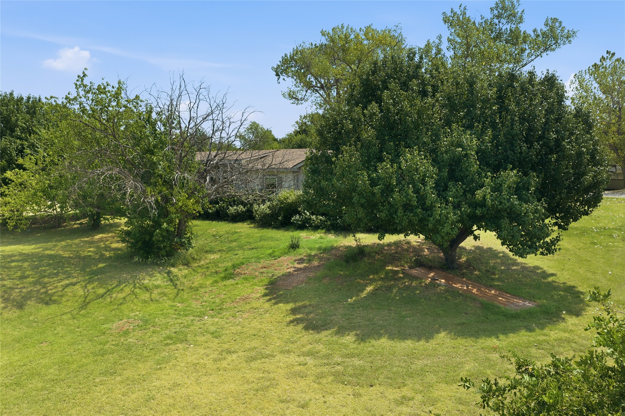 22923 N County Road 3280