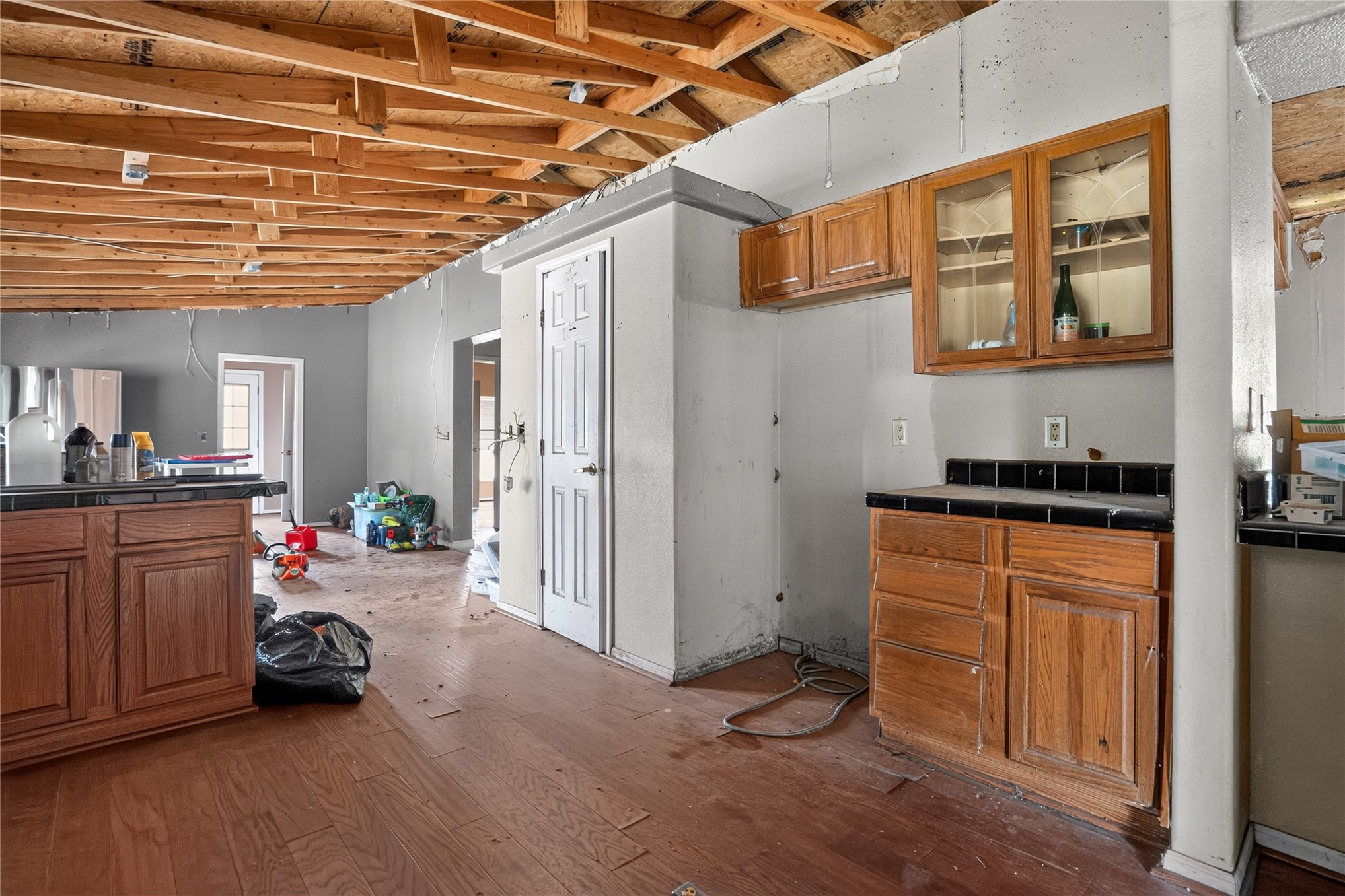 22923 N County Road 3280