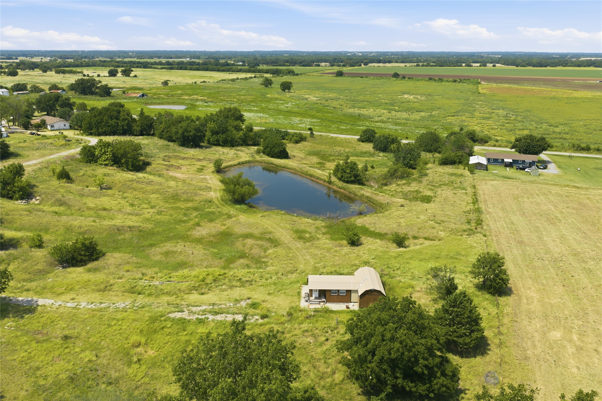 22923 N County Road 3280