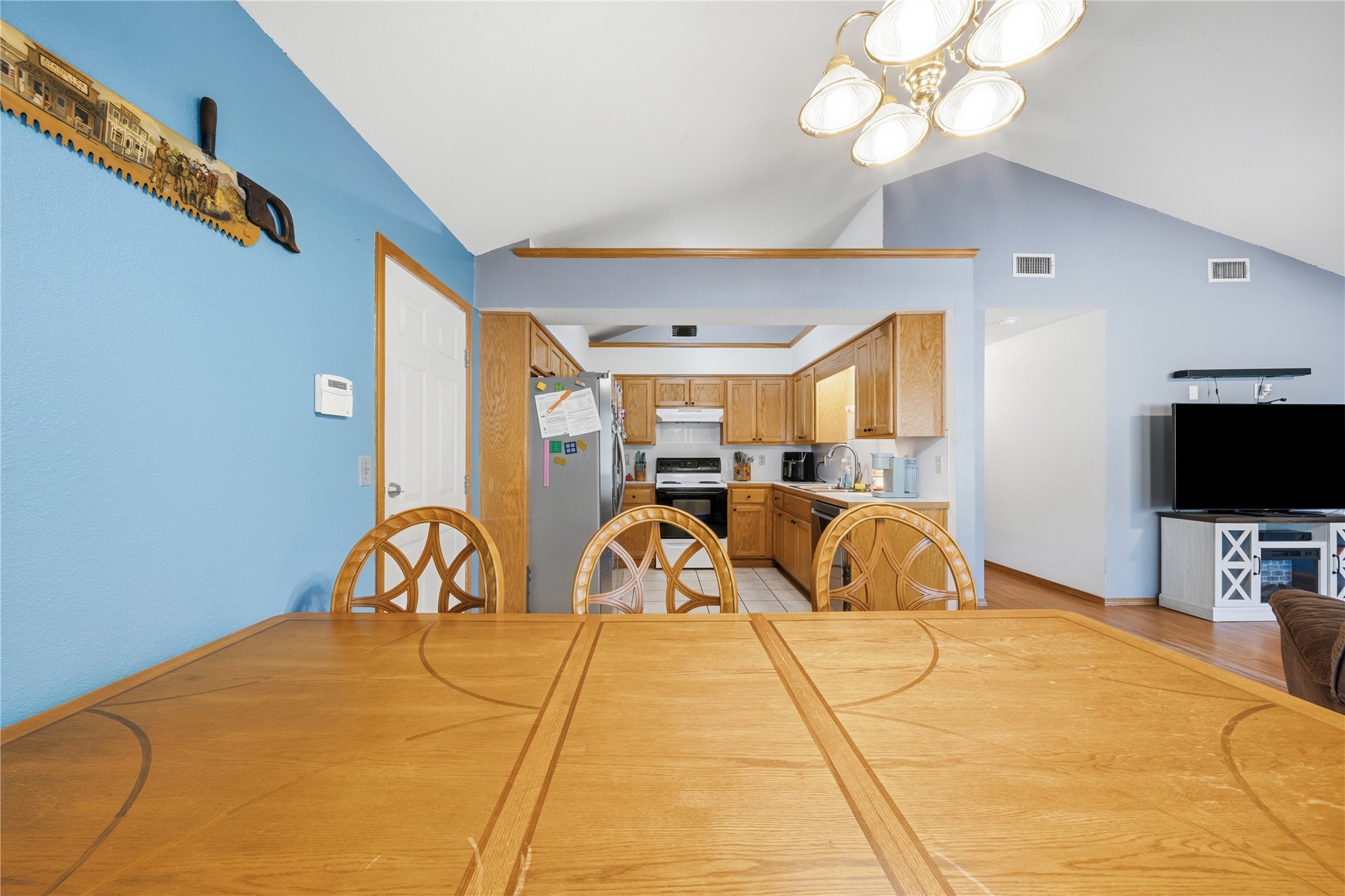 211 N Cedar Street