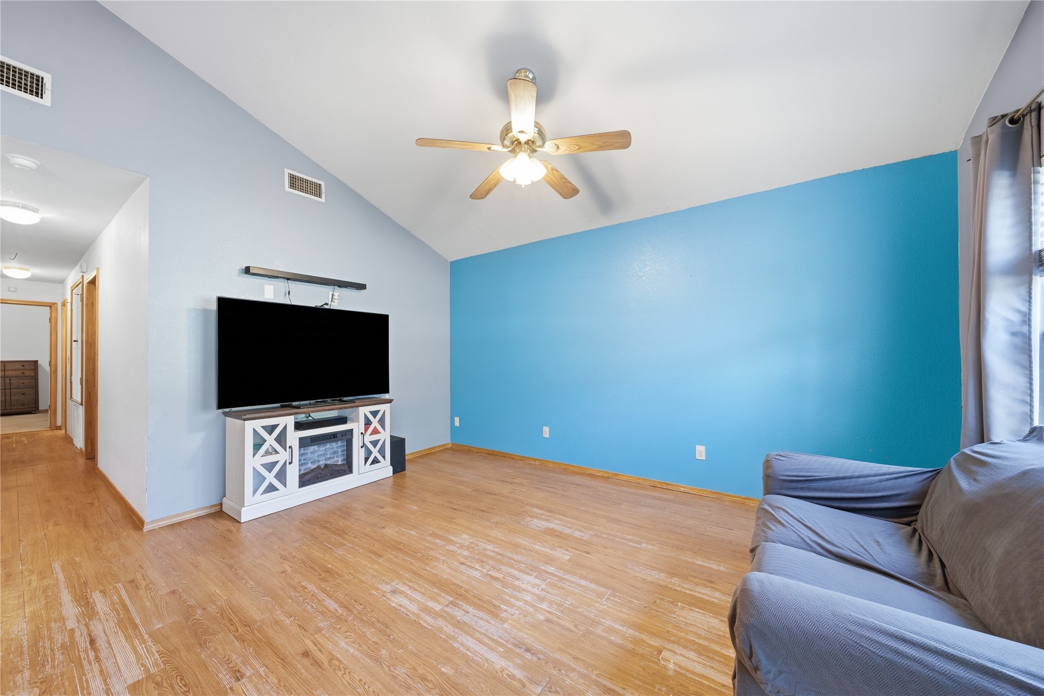 211 N Cedar Street