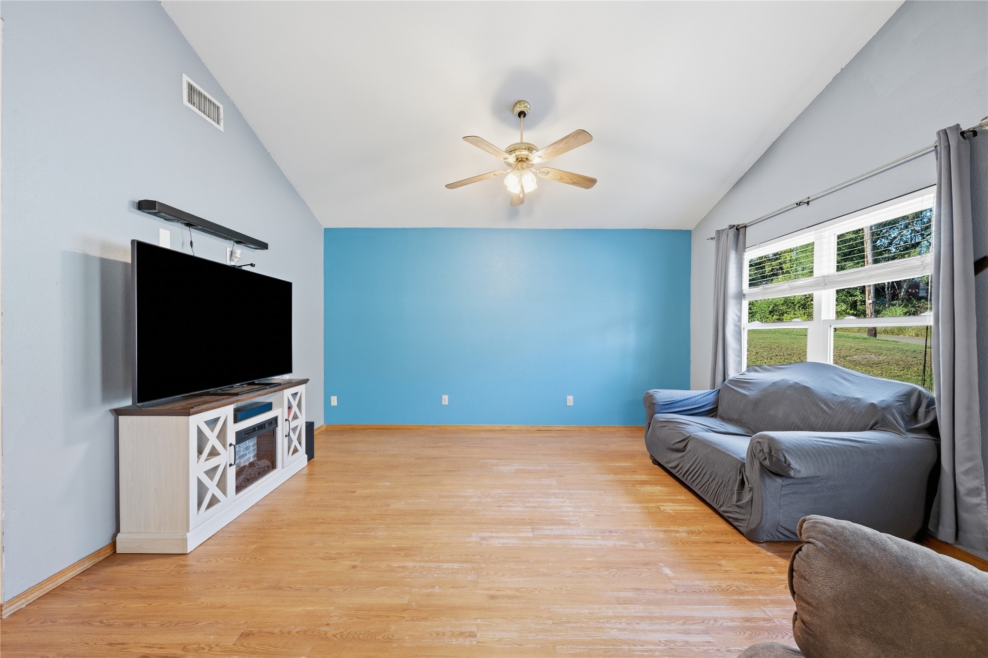 211 N Cedar Street