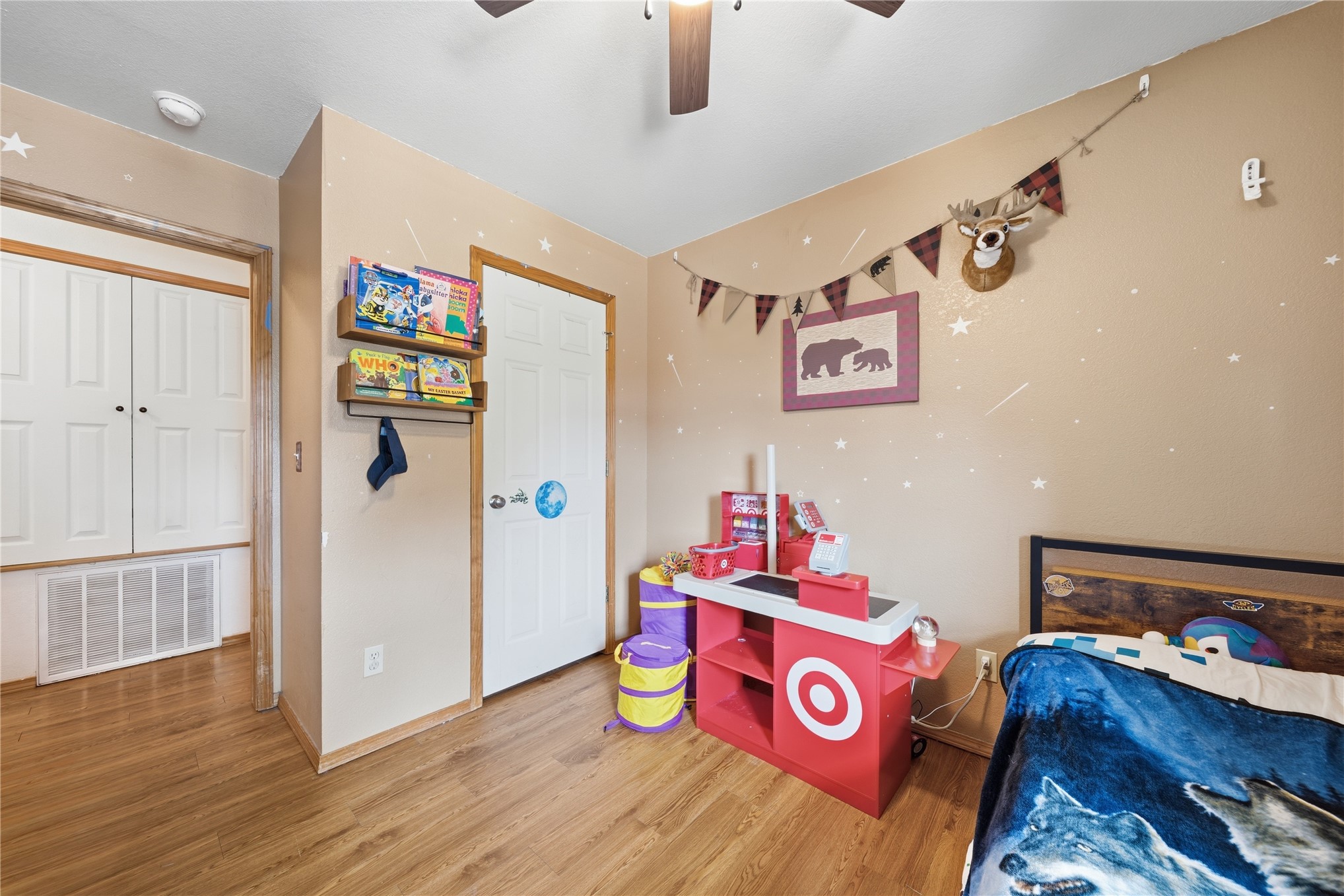 211 N Cedar Street