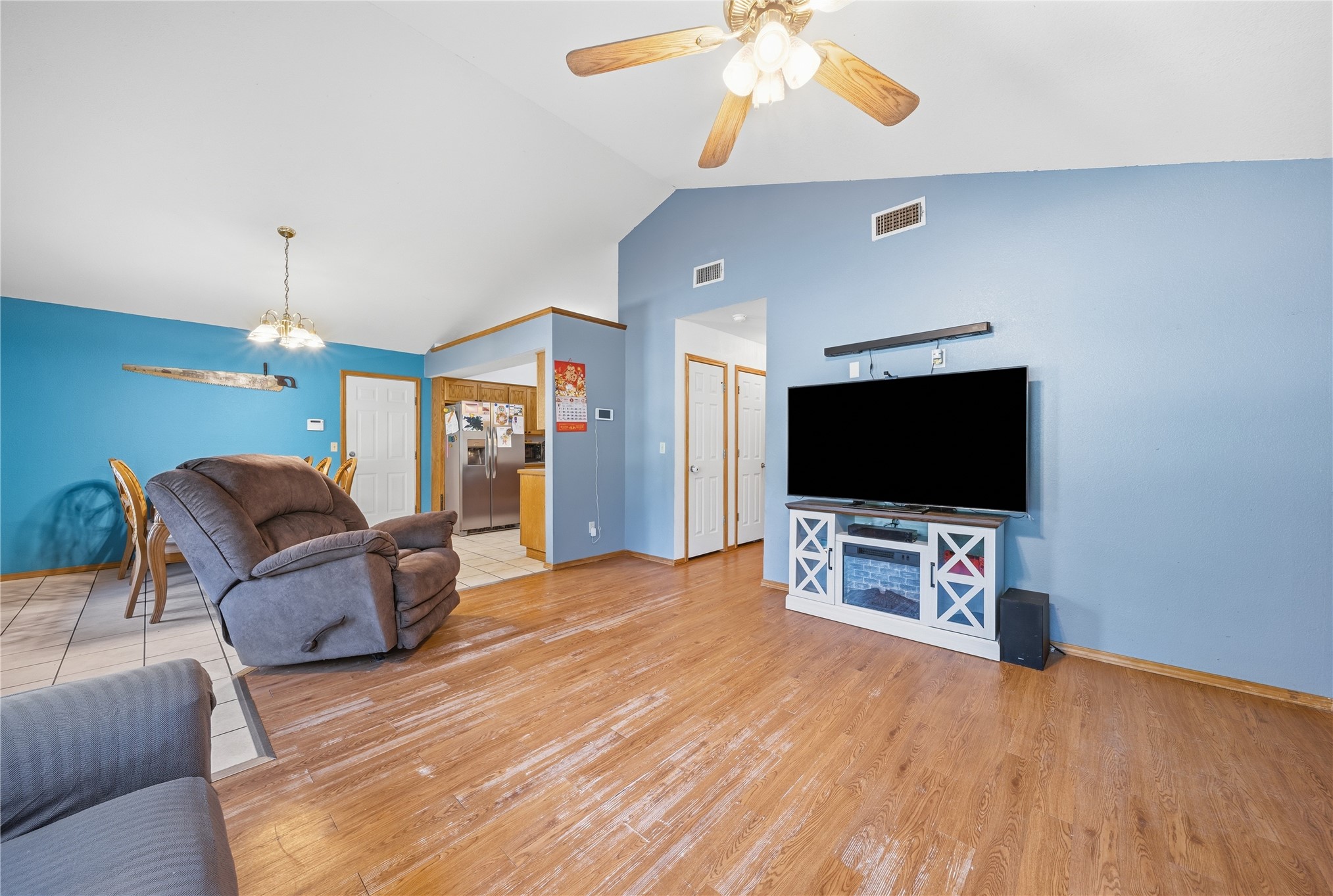 211 N Cedar Street