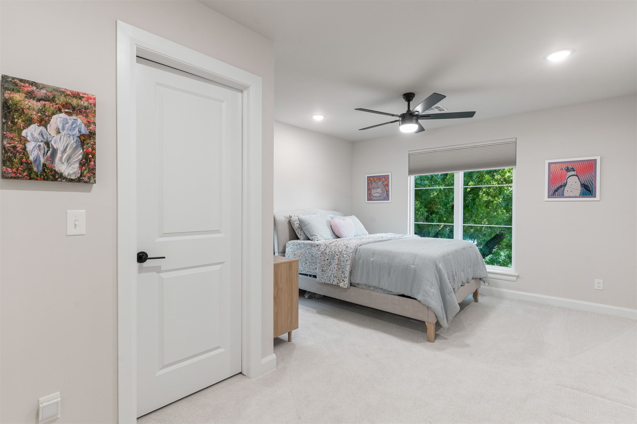 1119 N 36th Place