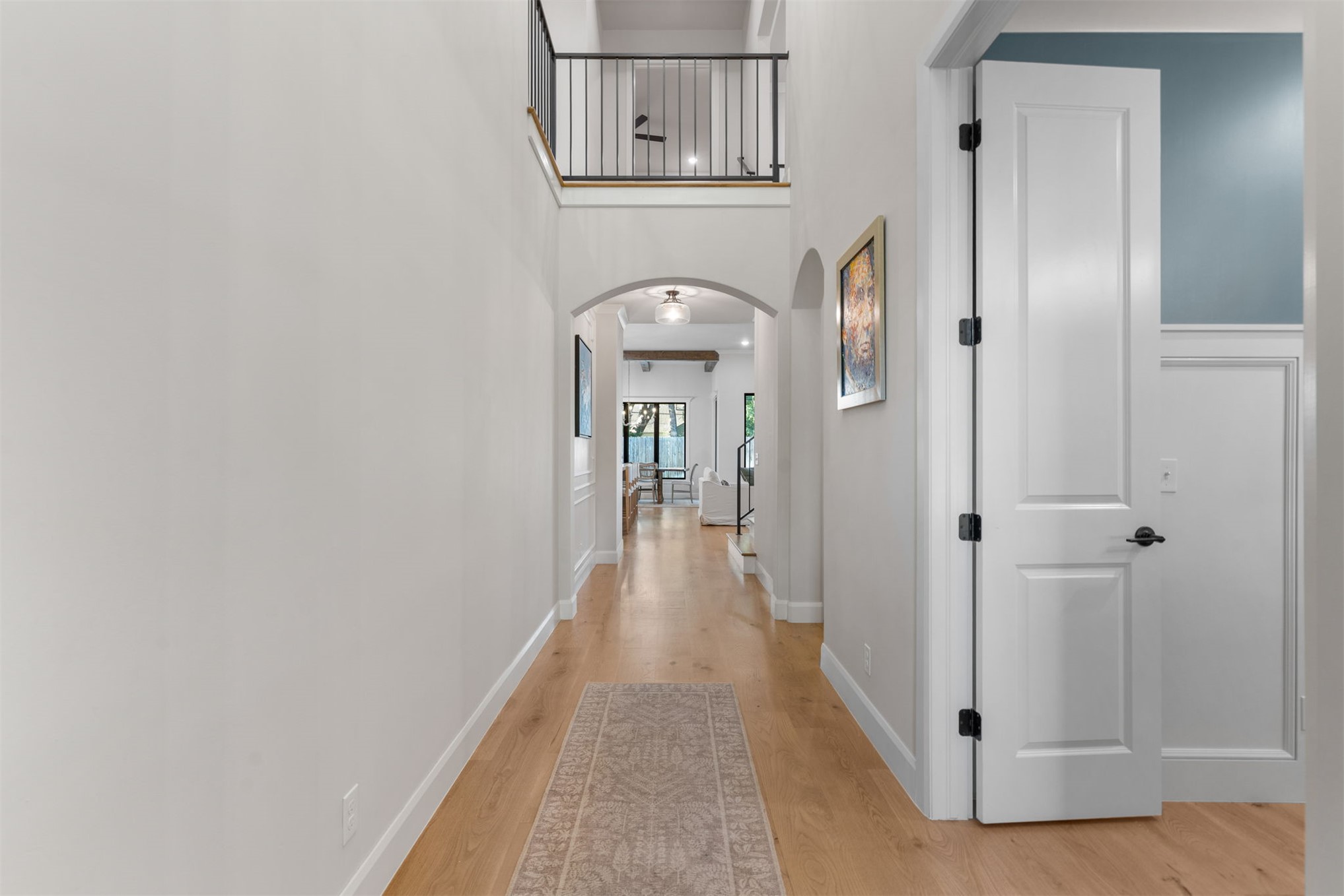 1119 N 36th Place