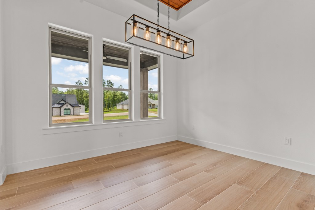 260 Cottonwood Circle