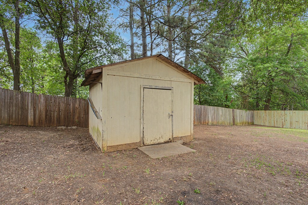 2104 Wainwright Court