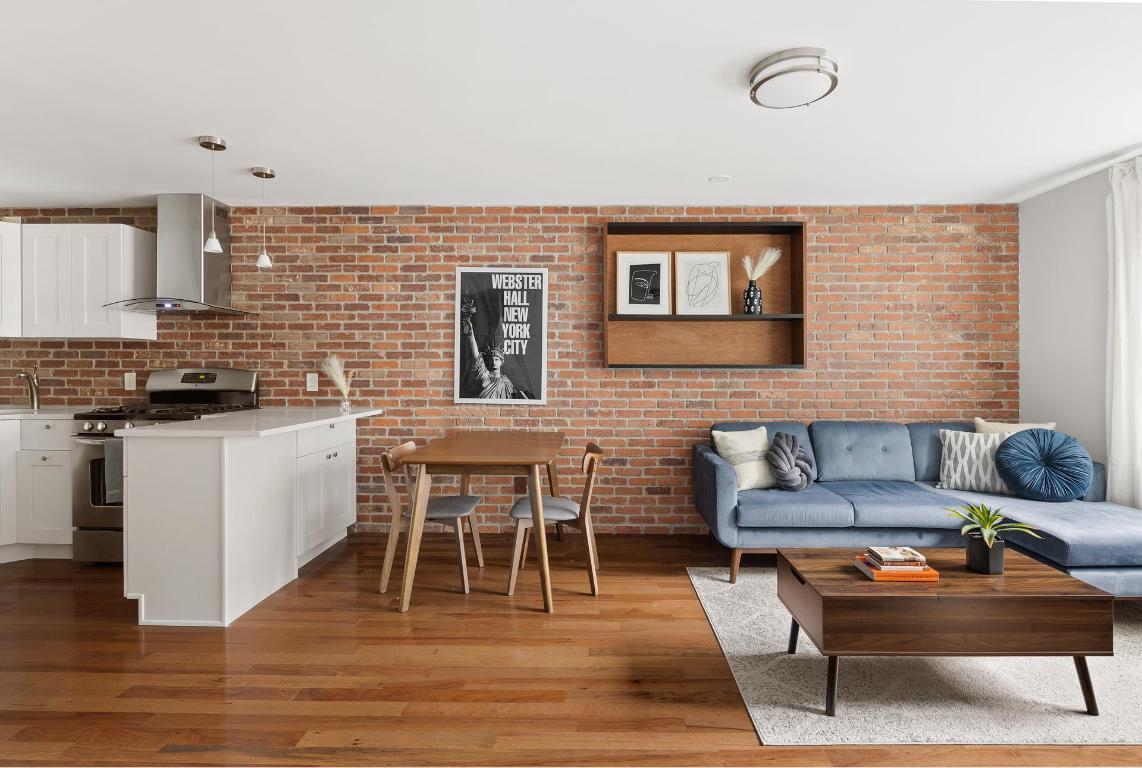 41 SPRING Street 4BR
