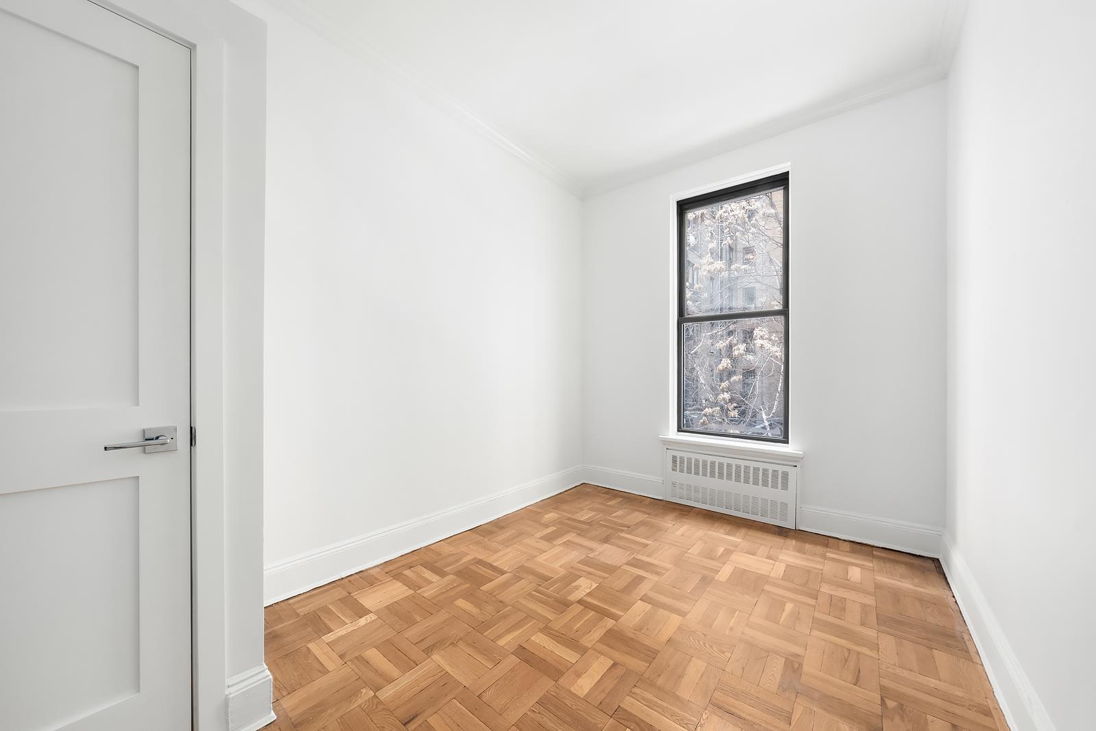 134 W 80TH Street 2R