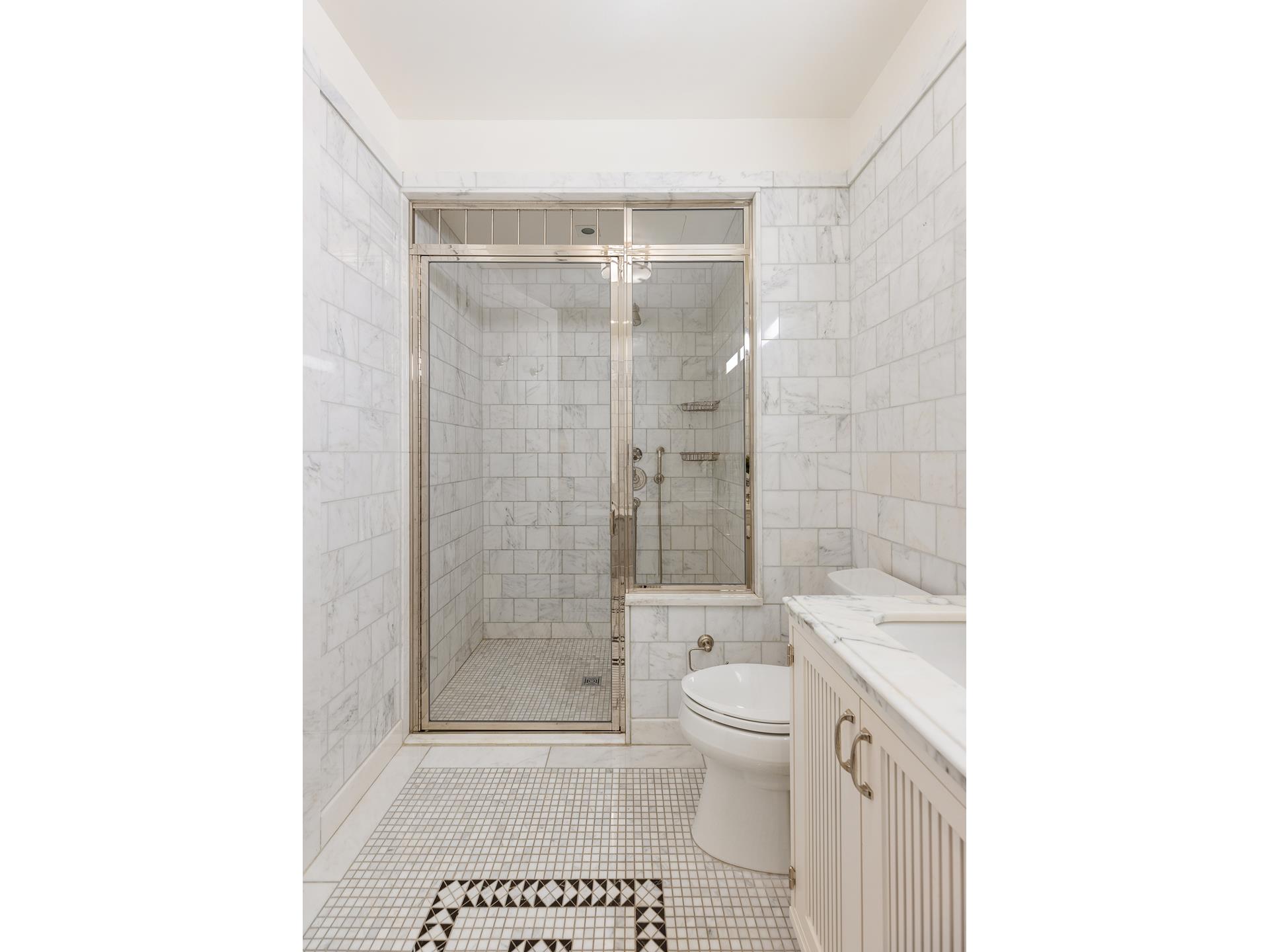 160 W 12TH Street 51