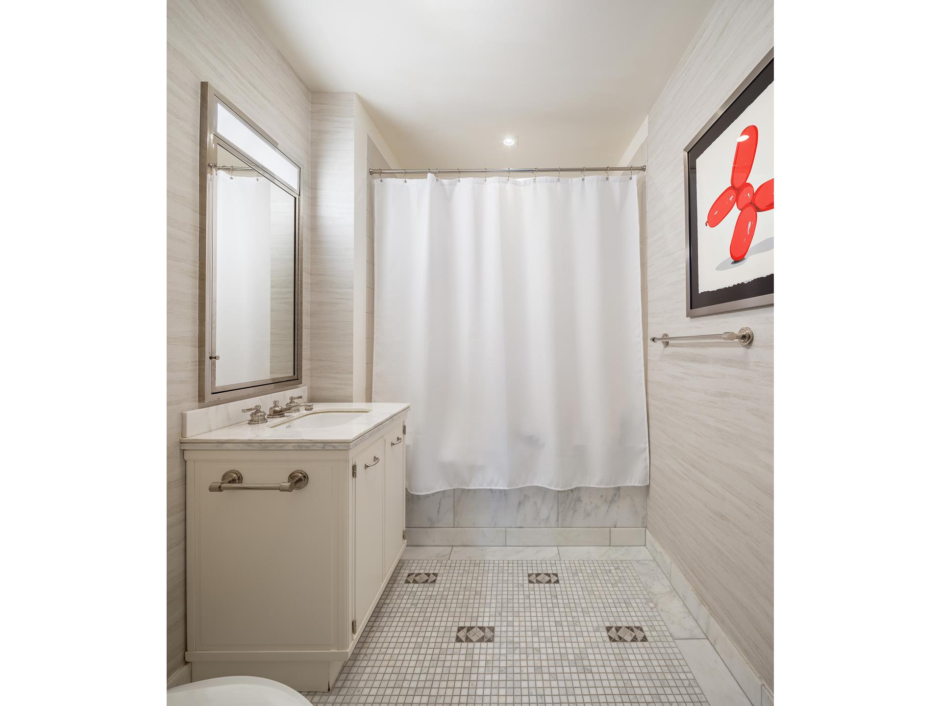 160 W 12TH Street 51