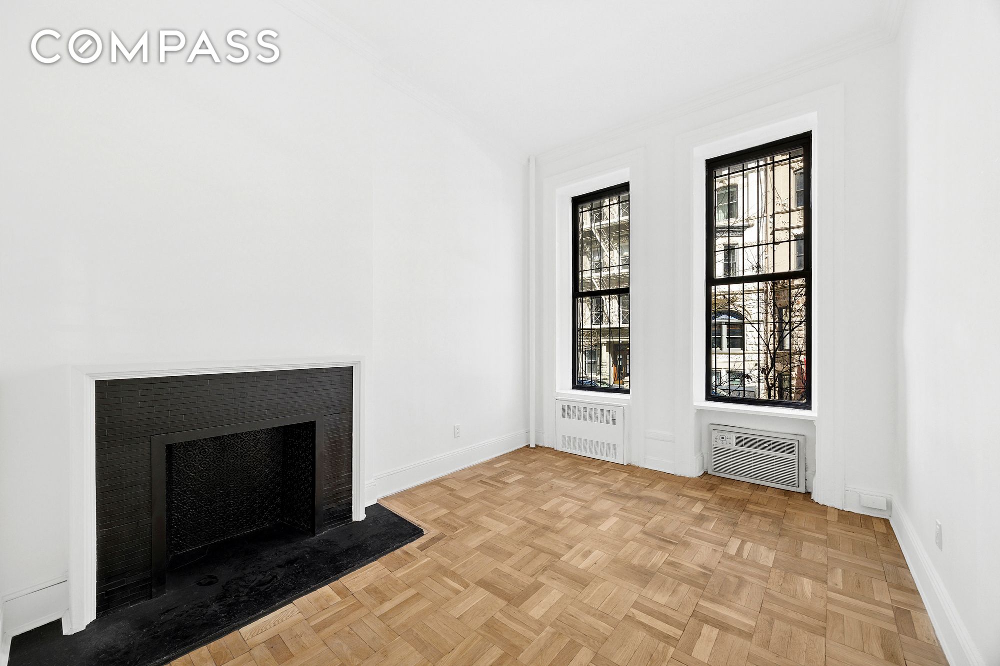 134 W 80th Street PARLOR