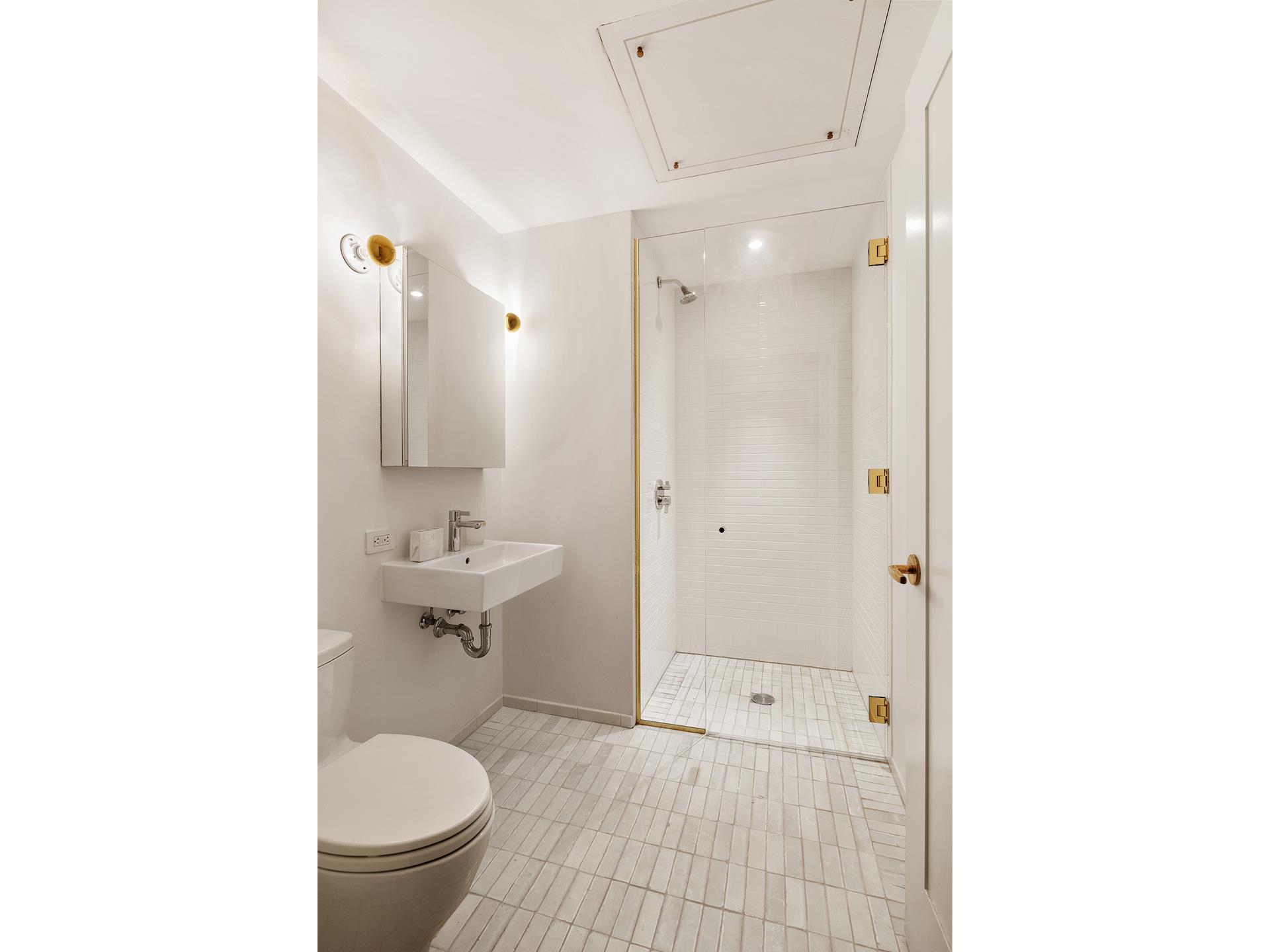 345 W 14TH Street 3E