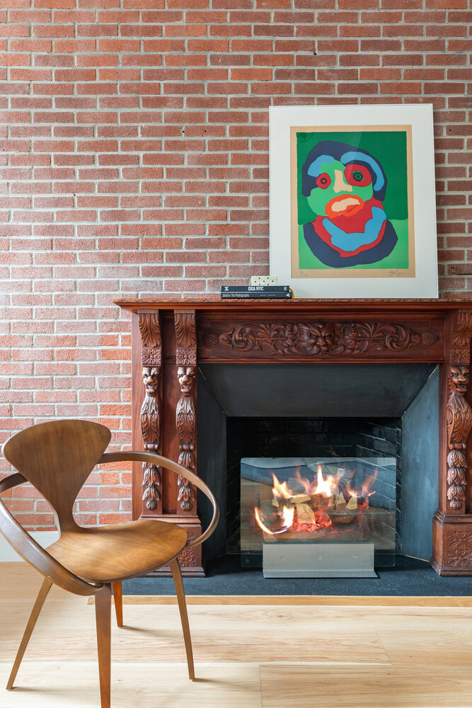 521 W 47TH Street PHD