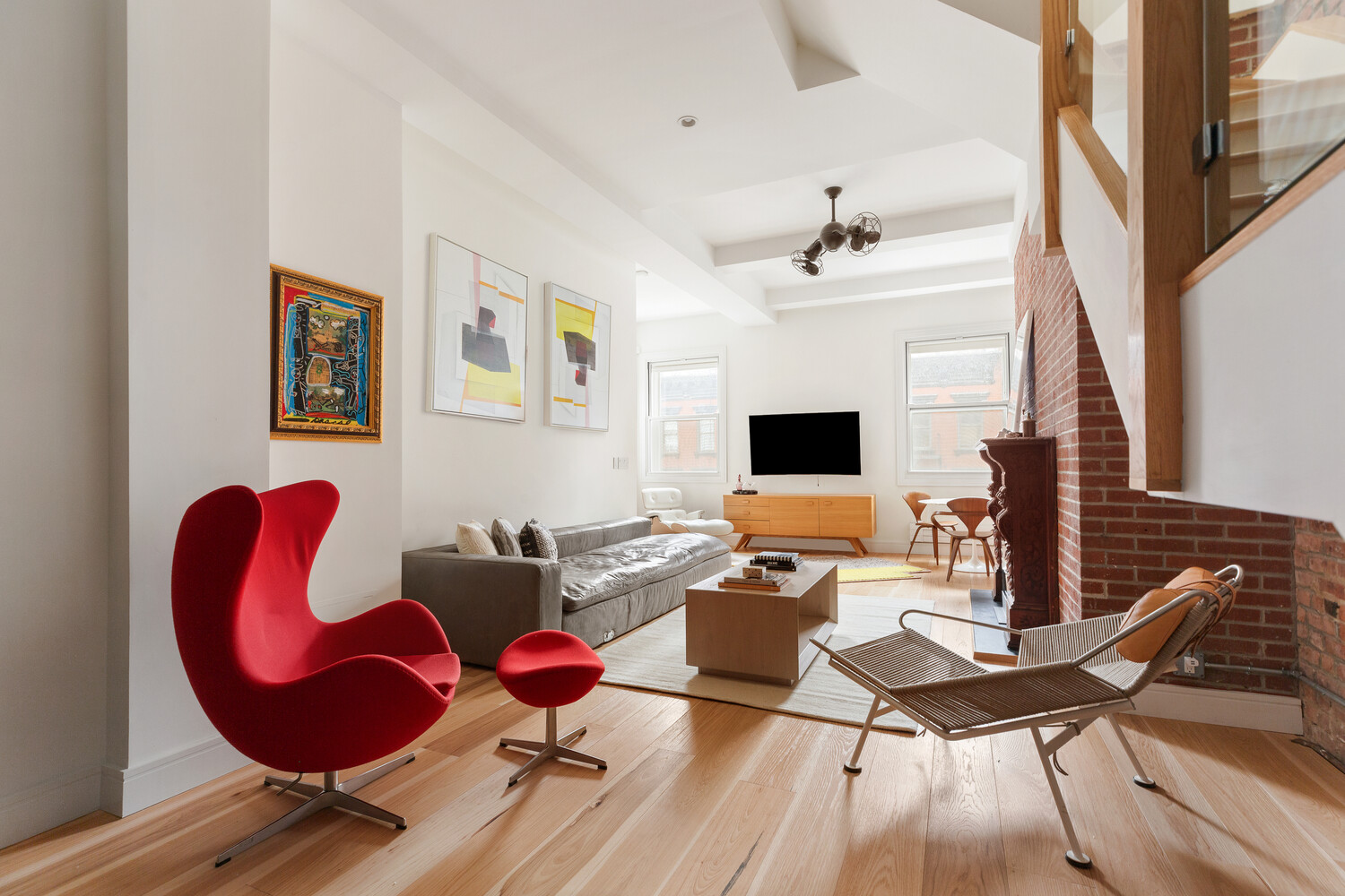 521 W 47TH Street PHD