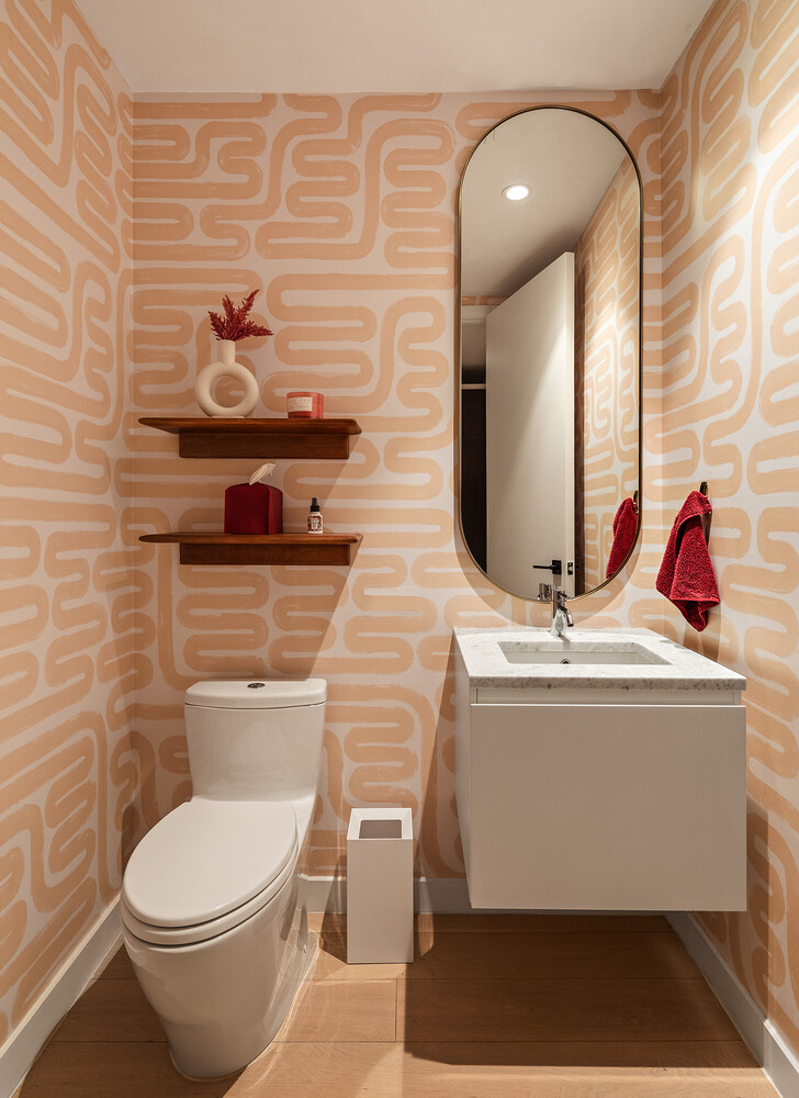 856 WASHINGTON Avenue PH1