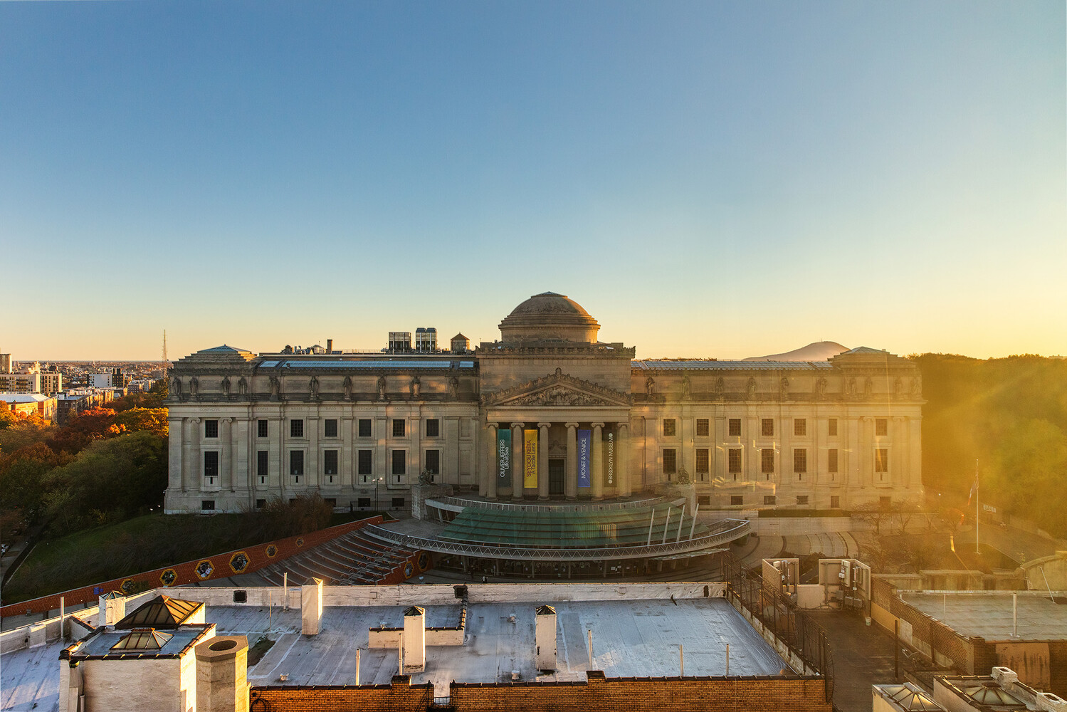 856 WASHINGTON Avenue PH1