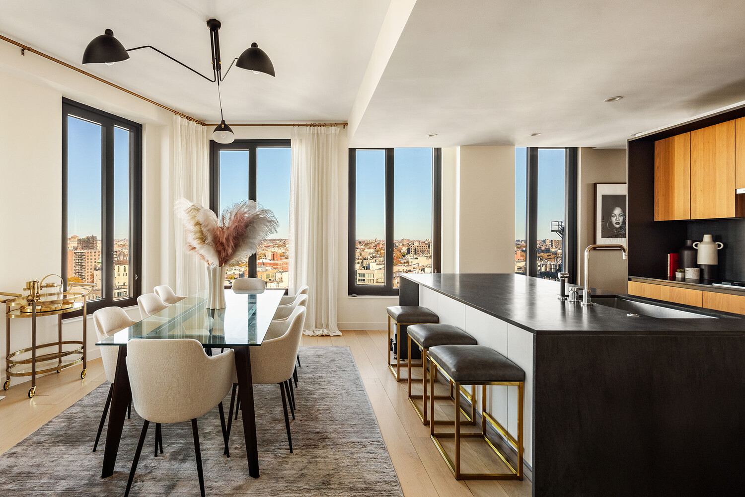 856 WASHINGTON Avenue PH1