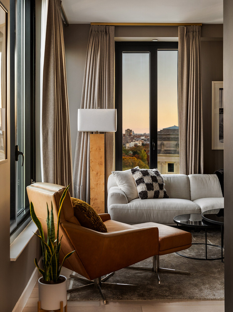 856 WASHINGTON Avenue PH1