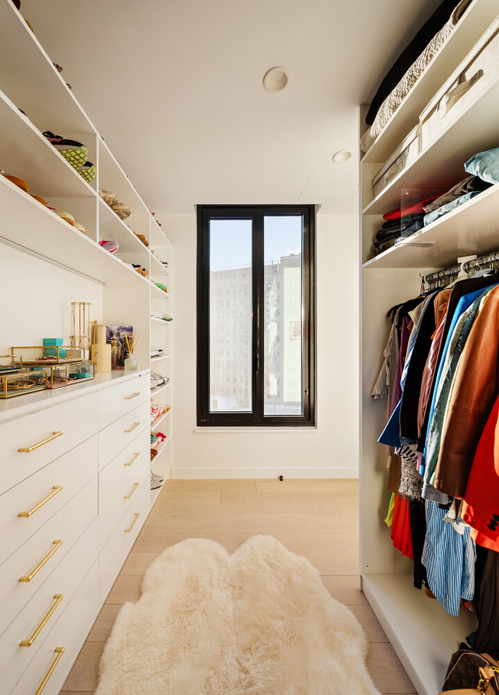 856 WASHINGTON Avenue PH1