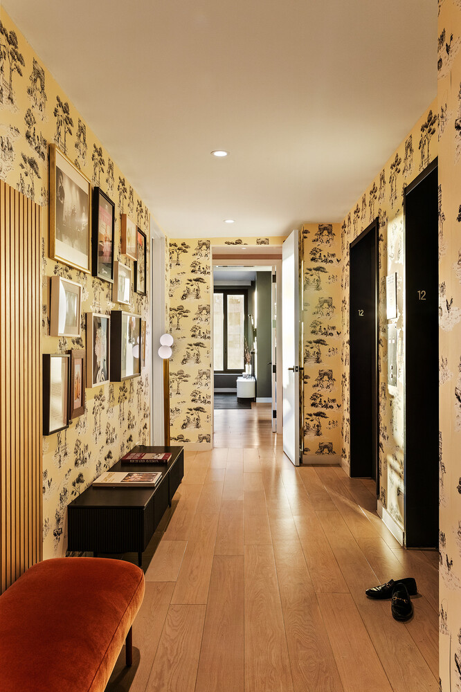 856 WASHINGTON Avenue PH1