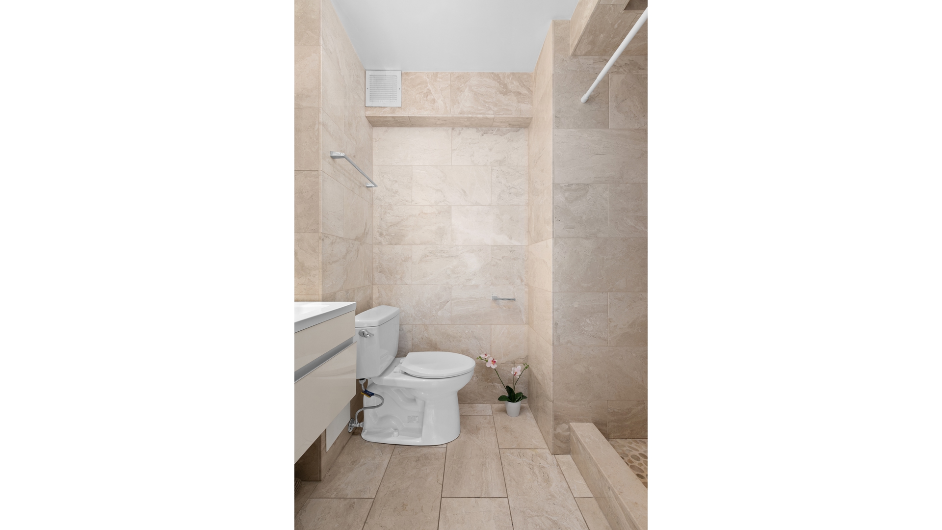 235 W 102ND Street 7N