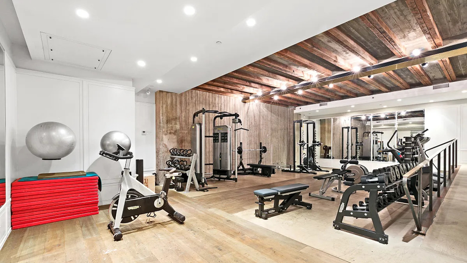 345 W 14TH Street 6C