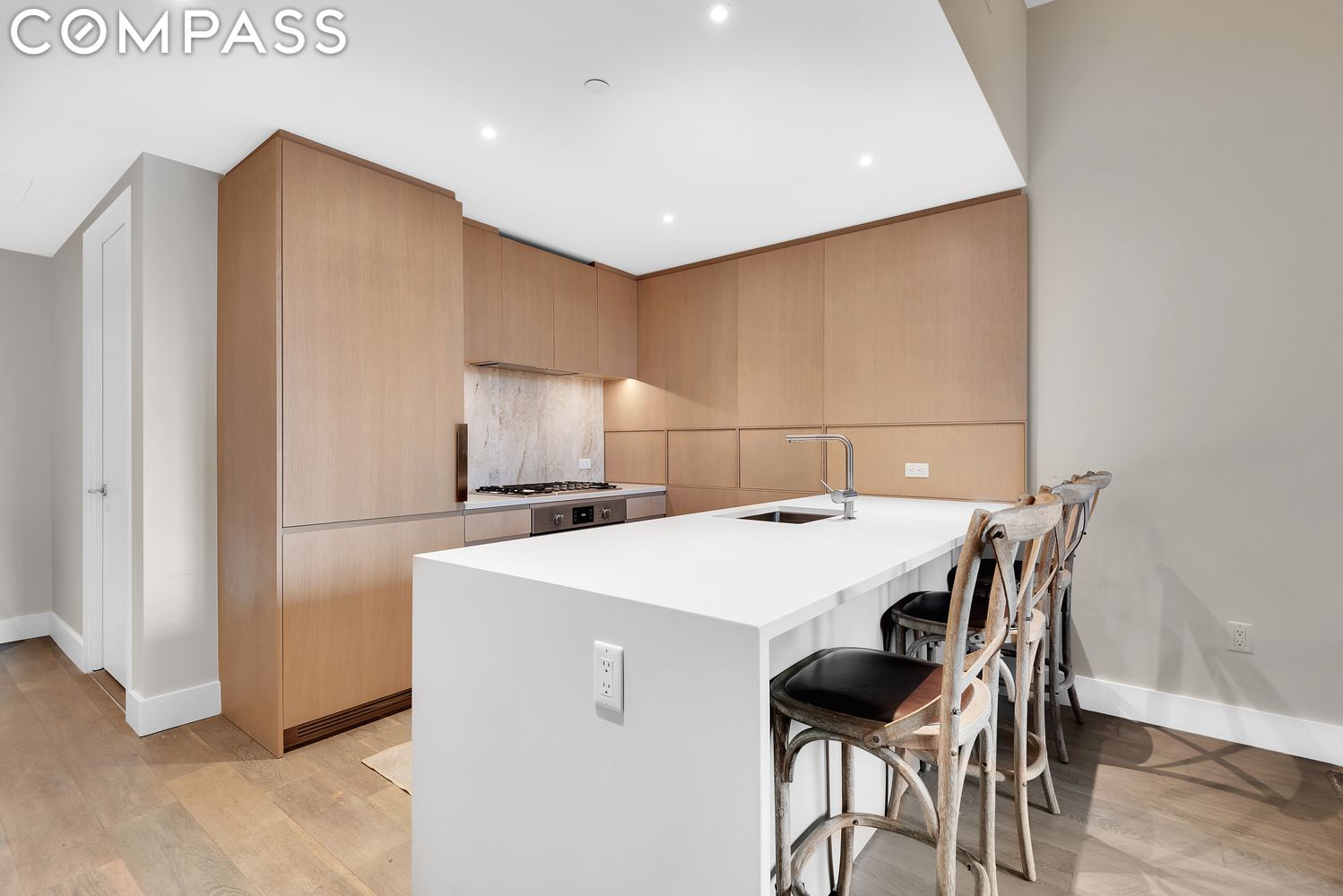 10 Nevins Street 10L