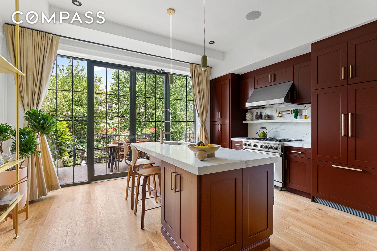 533 Decatur Street