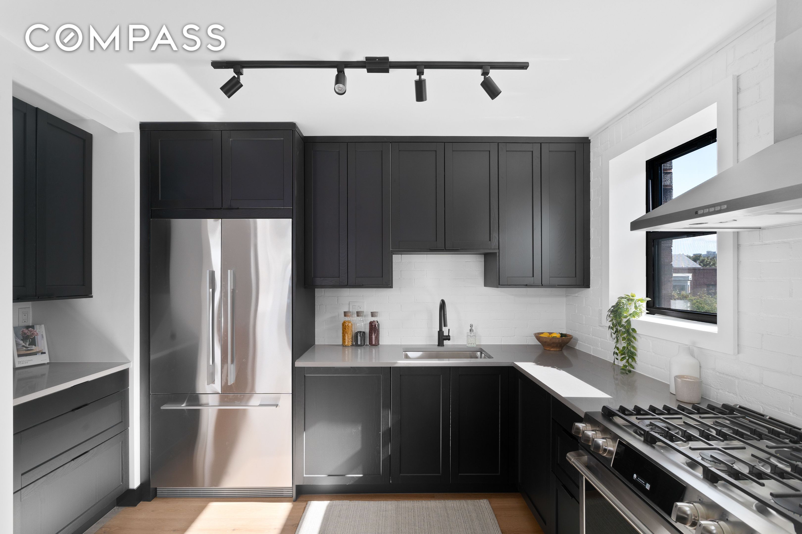 424 Adelphi Street H