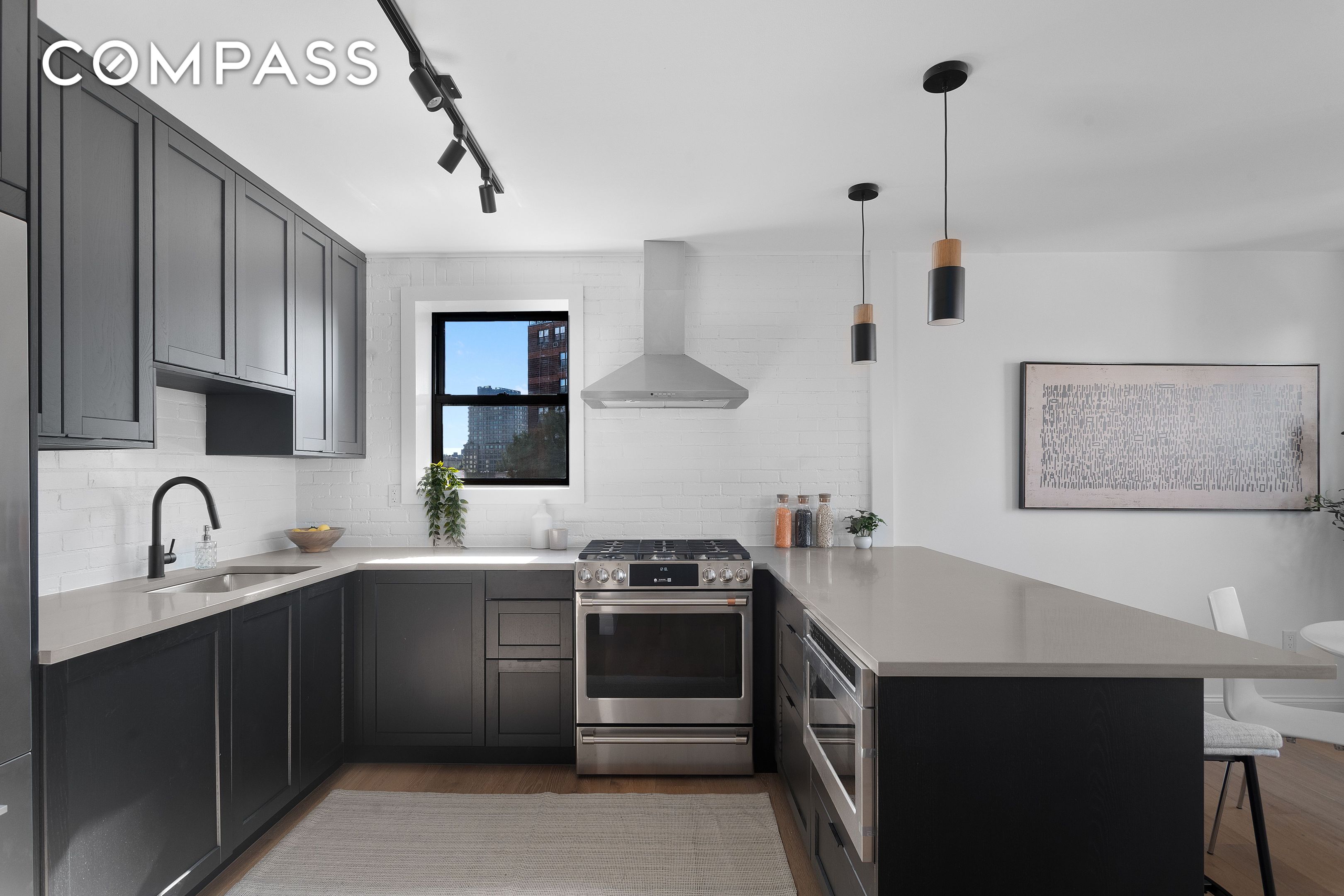 424 Adelphi Street H