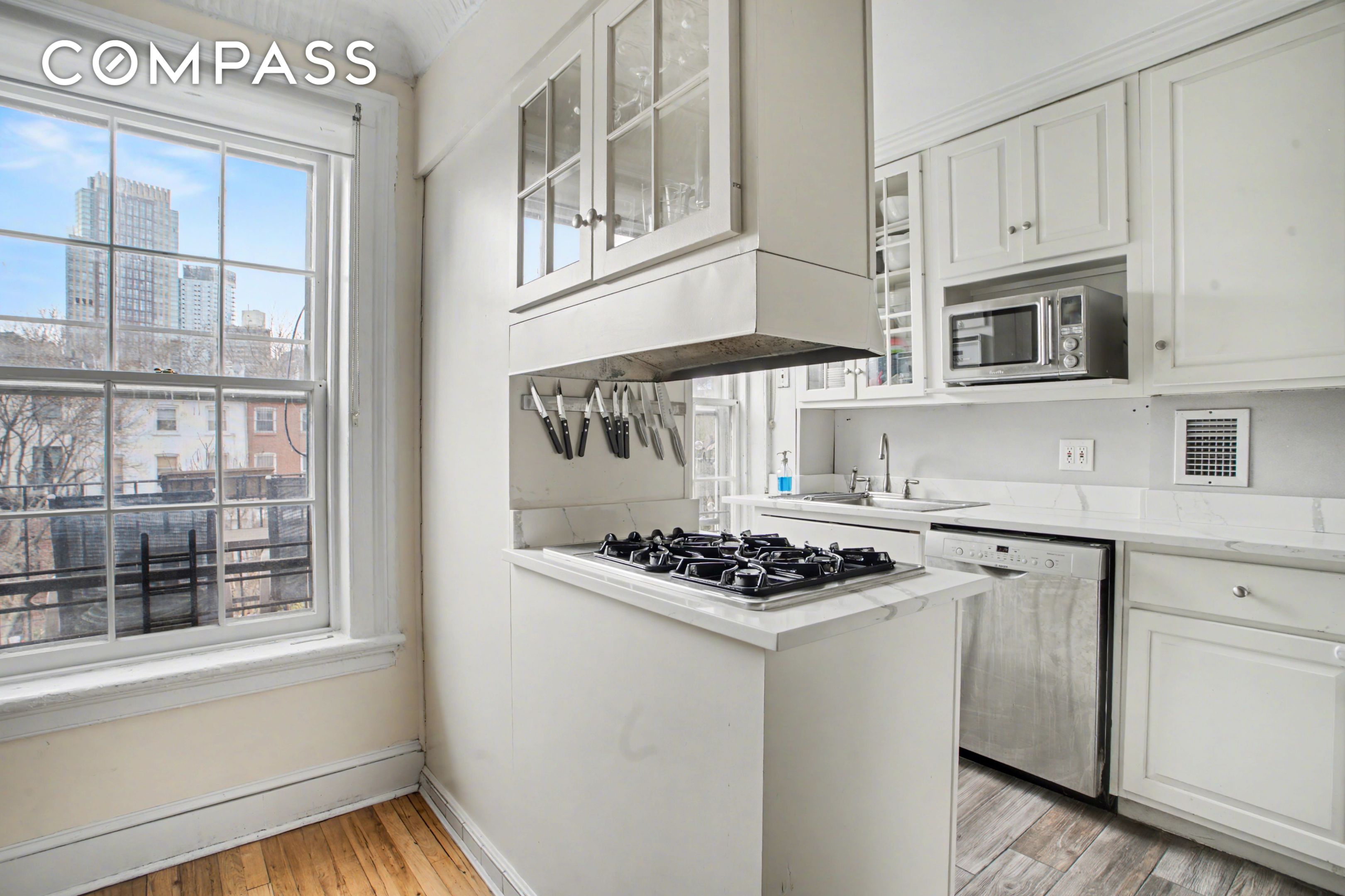 246 Cumberland Street 2