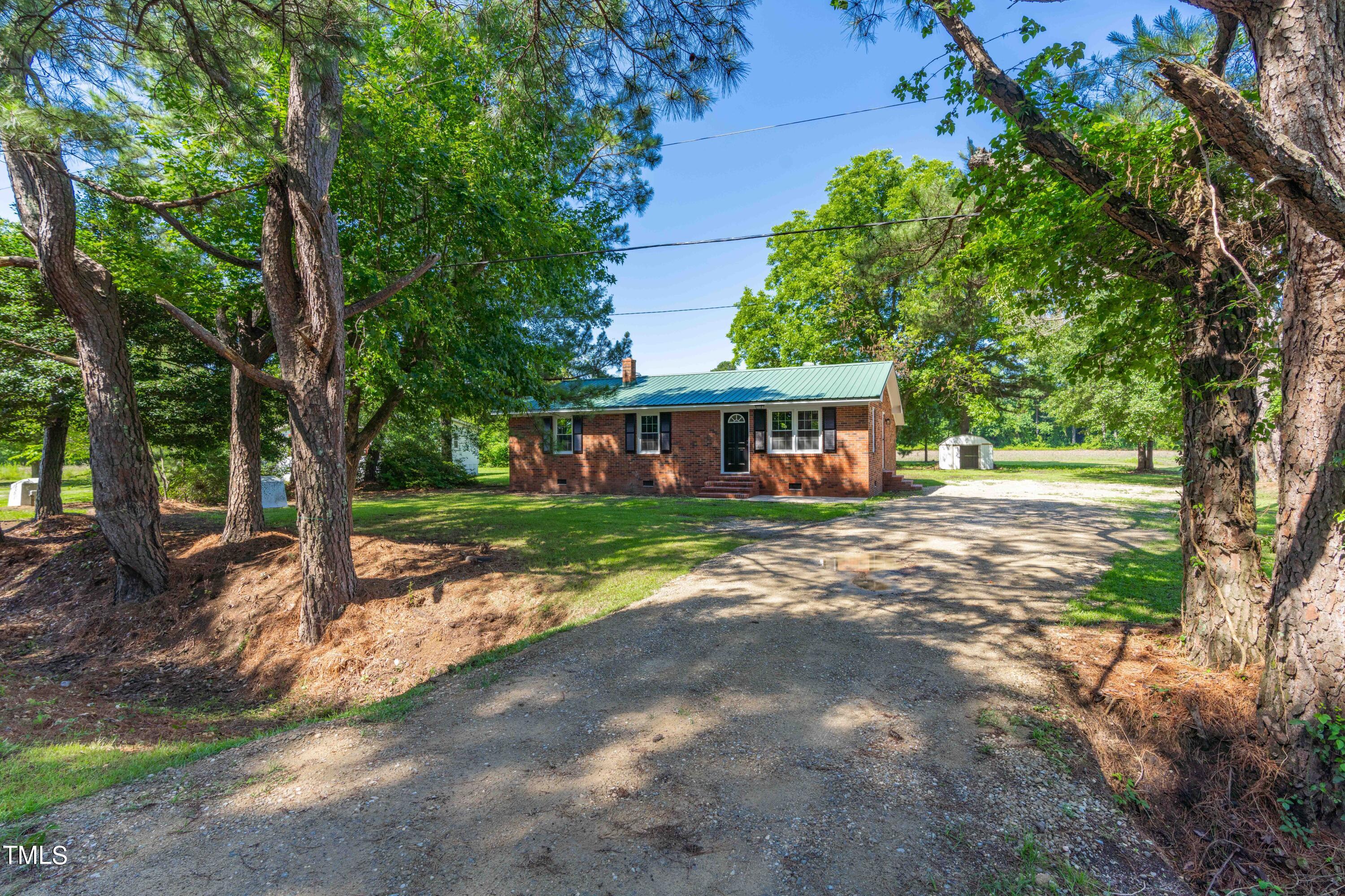 971 Maxton Bass Road