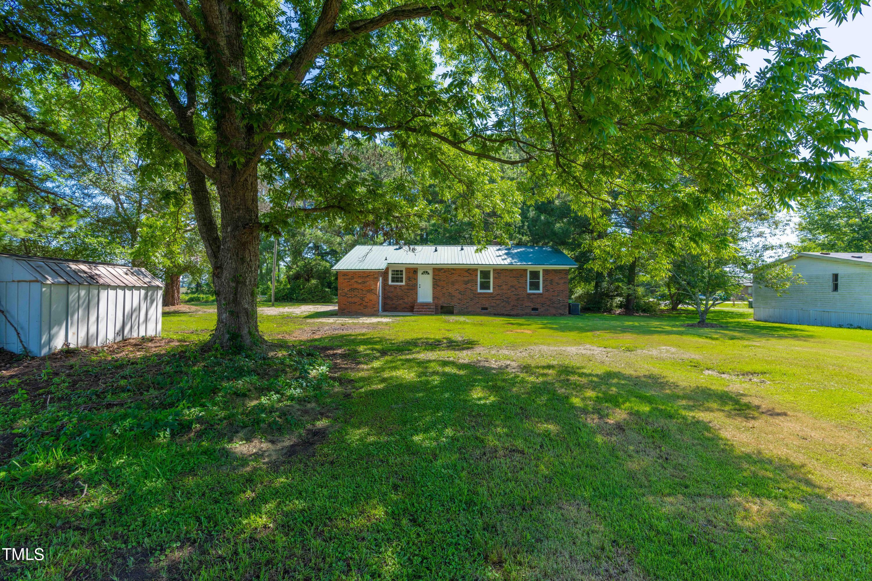 971 Maxton Bass Road
