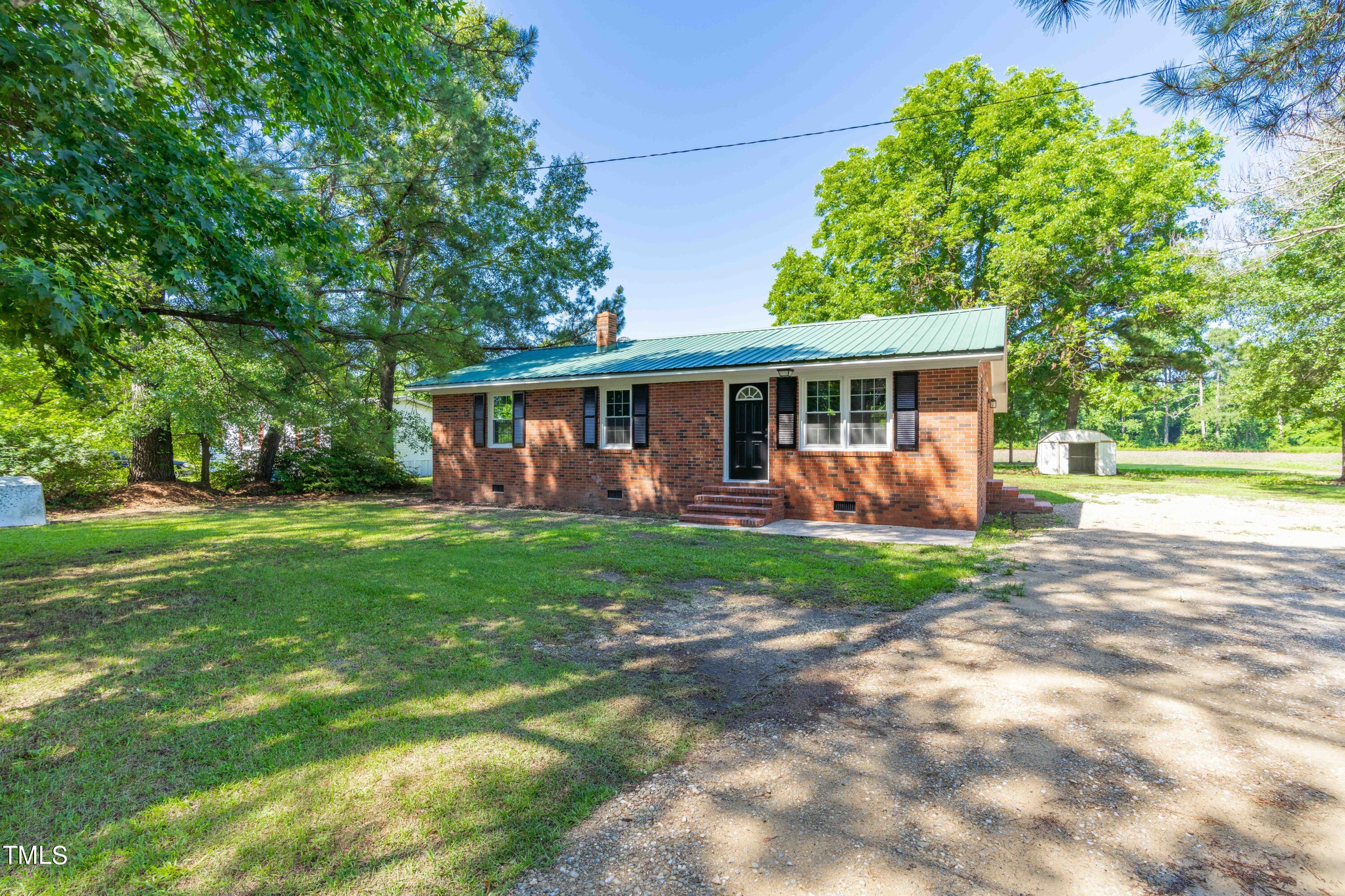 971 Maxton Bass Road