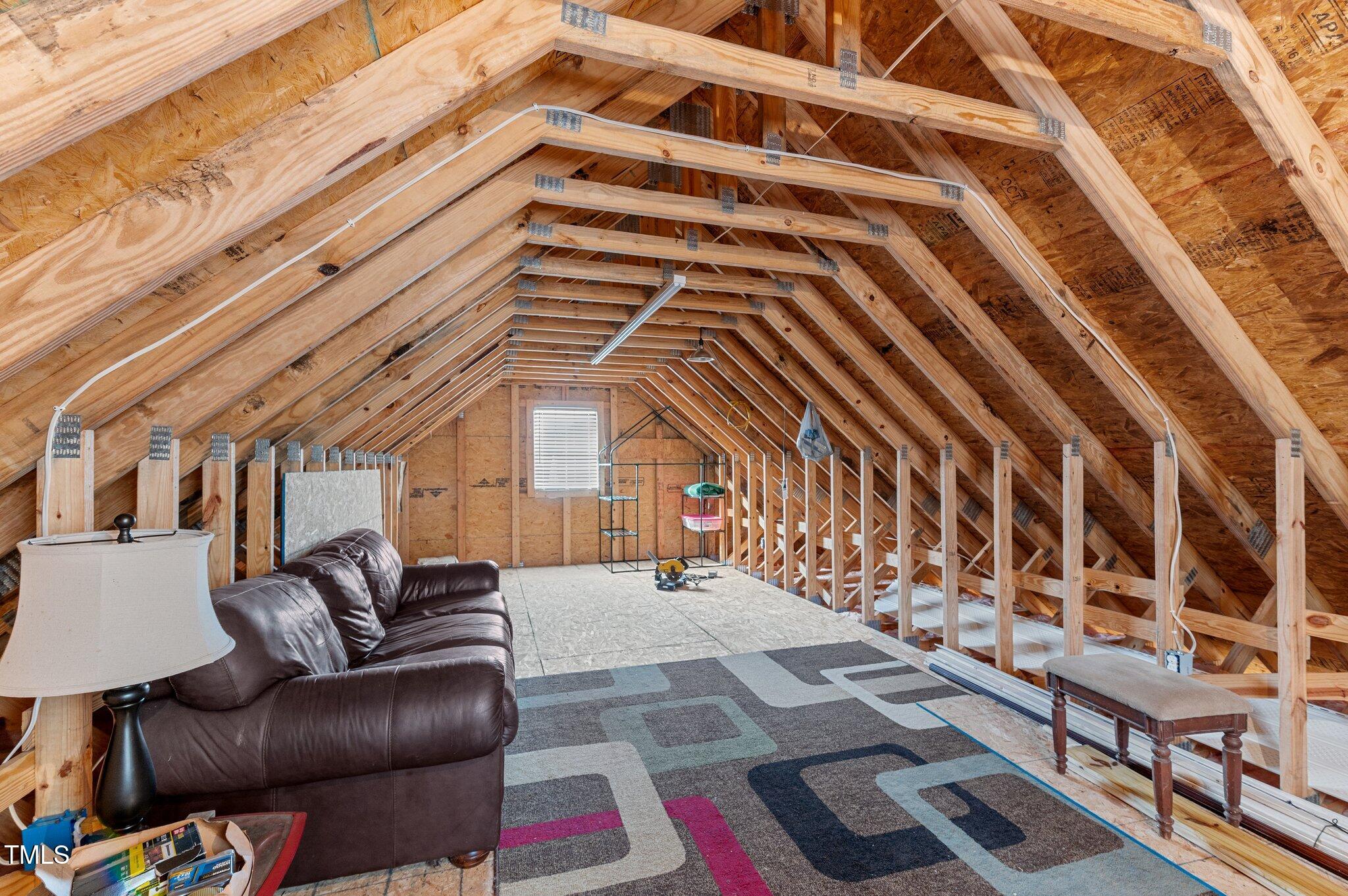 1031 Franklin Lane