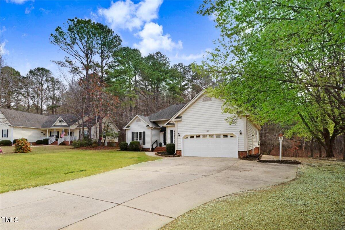 129 Bennett Place