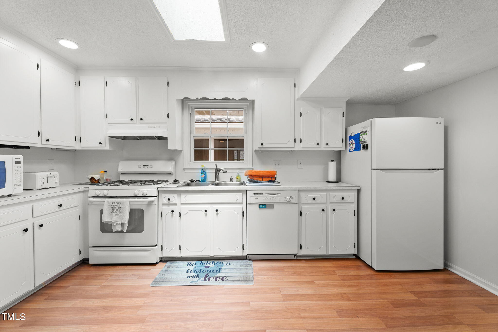 1118 Askham Drive
