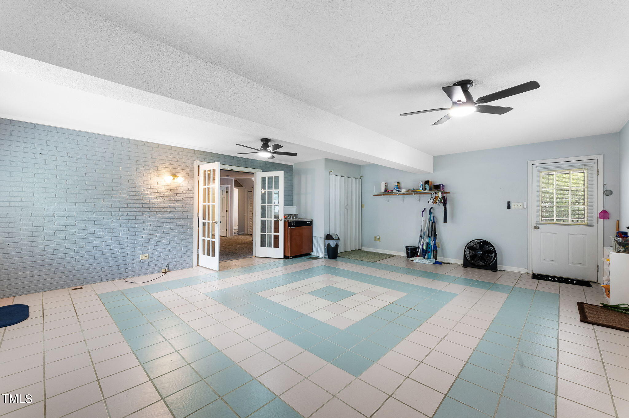 1118 Askham Drive