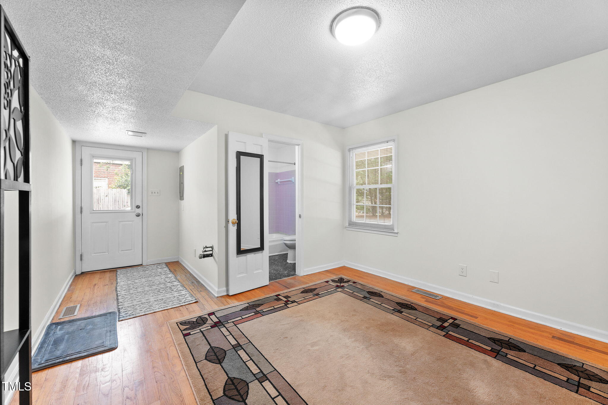 1118 Askham Drive