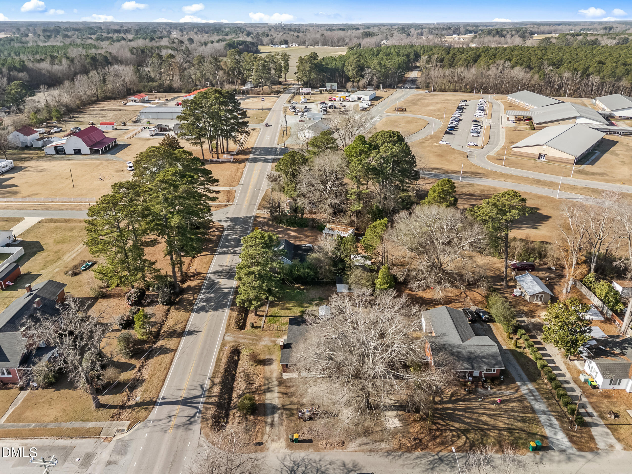 201 W Fayetteville