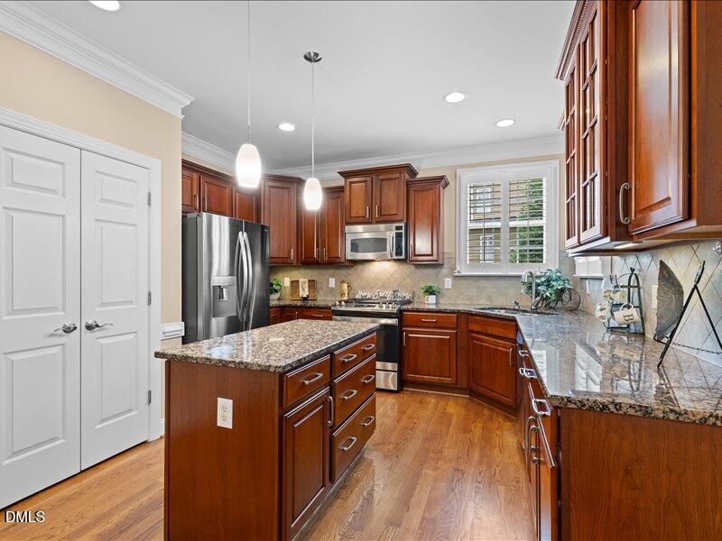 200 Gibson Lane