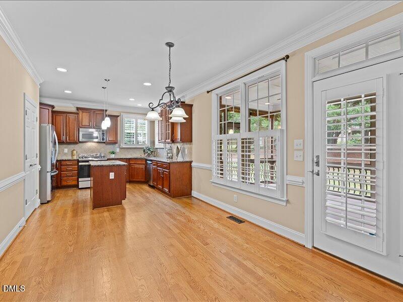 200 Gibson Lane