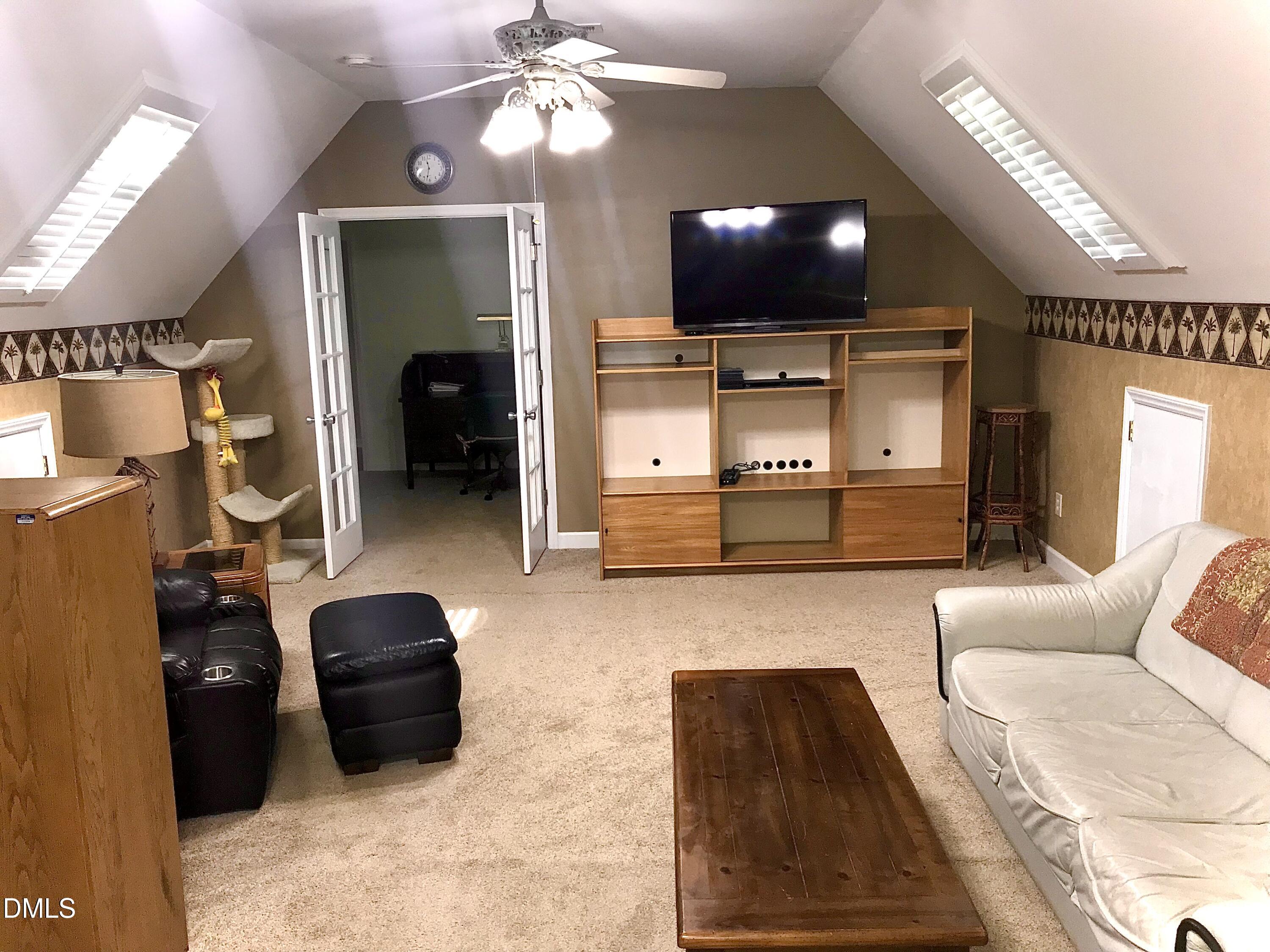 225 Tamworth Drive